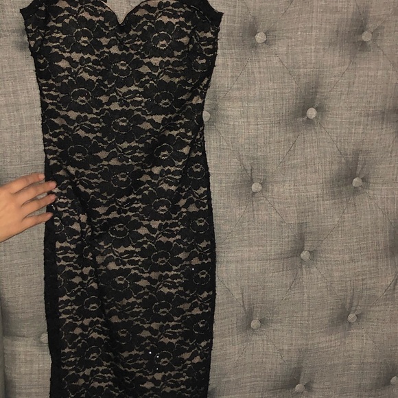 Burlington - Picture 1 of 2